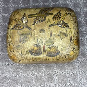 Antique lacquer box from surrey England area c1880